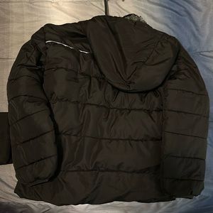 WINTER JACKET! Boys 6/7 SWISS TECH BRAND like new!
